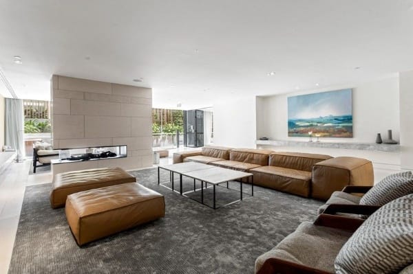 Living Room of 109/280 Albert Street, East Melbourne