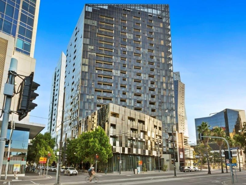Building Facade of 15 Doepel Way, Docklands