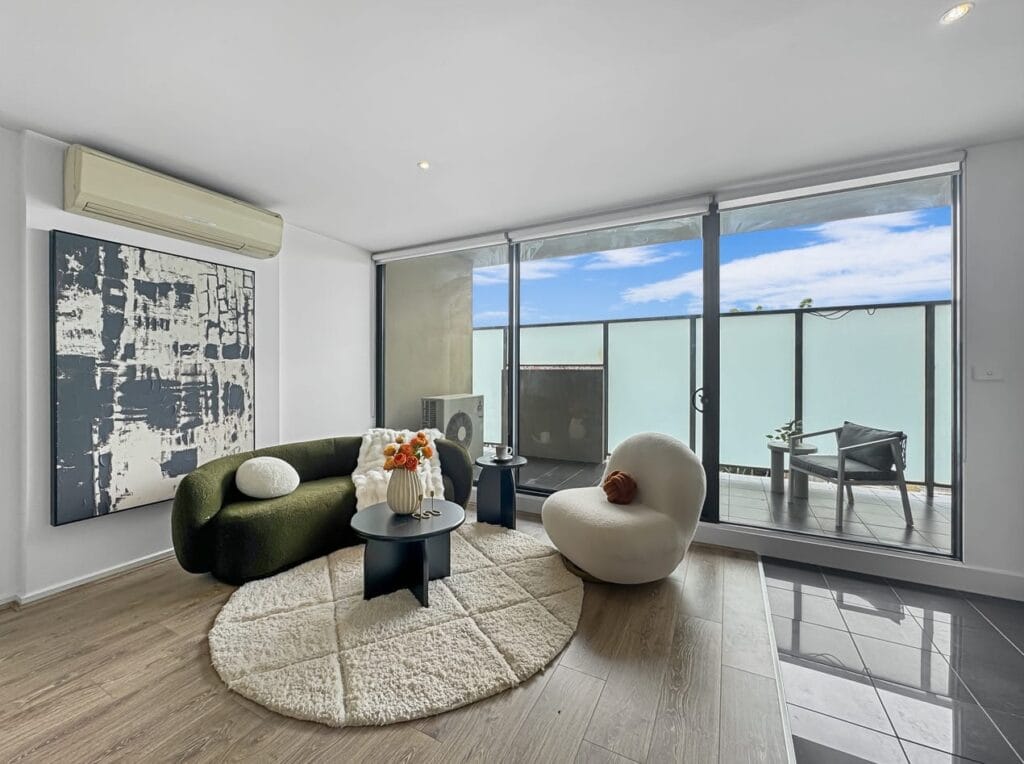Living Room of 203/2A Montrose Place, Hawthorn East
