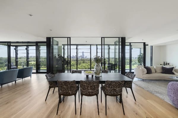 Living Room of 903/505 St Kilda Road, Melbourne