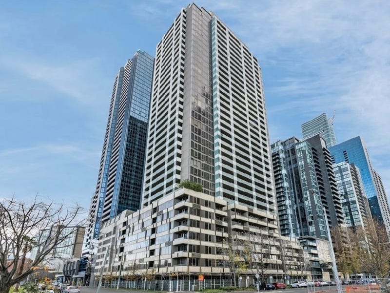 Building Facade of 118 Kavanagh Street, Southbank