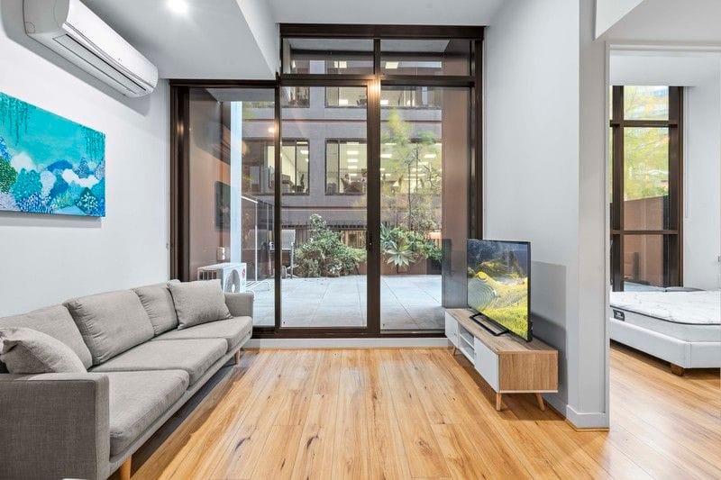 Living Room of G3/555 St Kilda Road, Melbourne