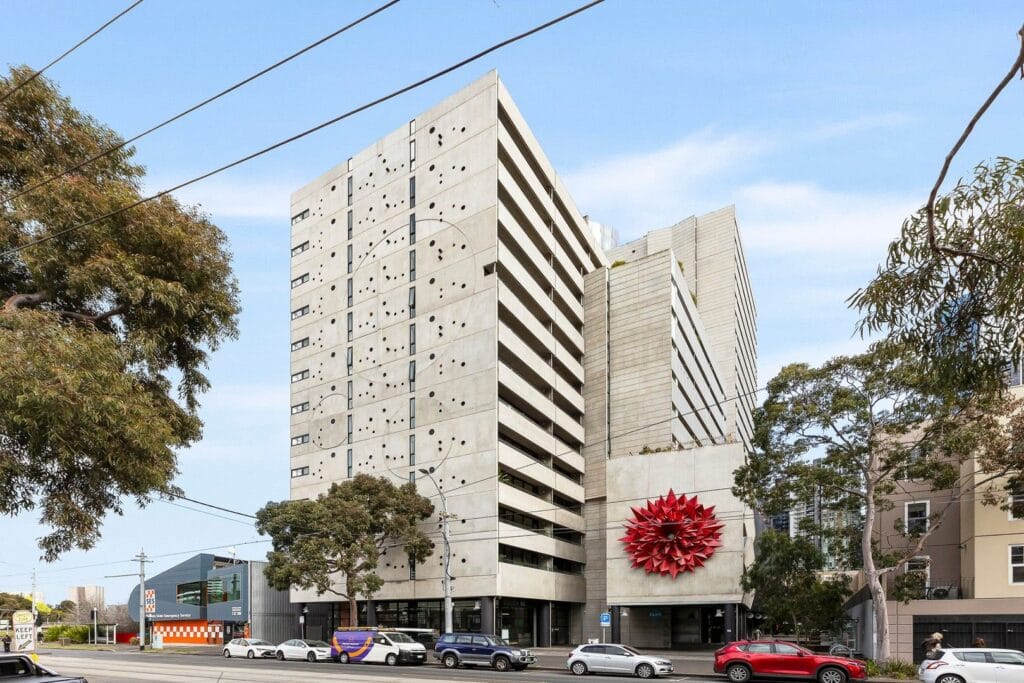 Building Facade of 152 Sturt Street, Southbank